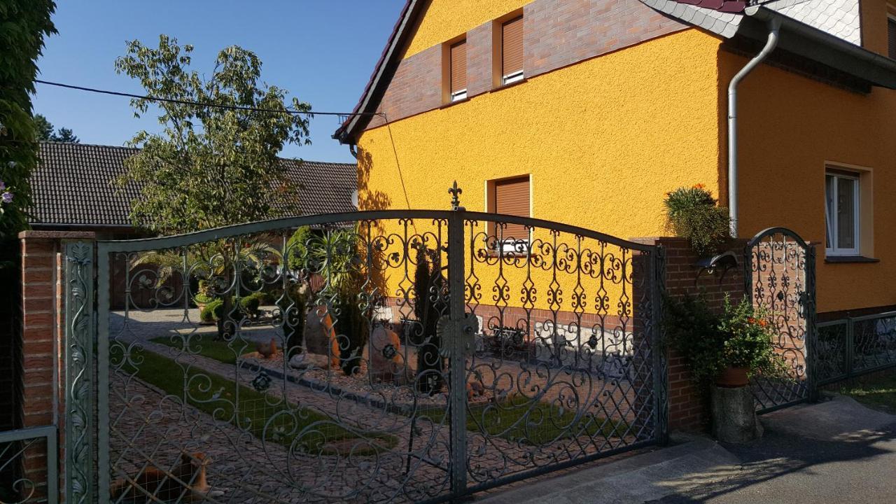 Ferienunterkunft In Luebbenau Spreewald Klein Beuchow Exteriör bild